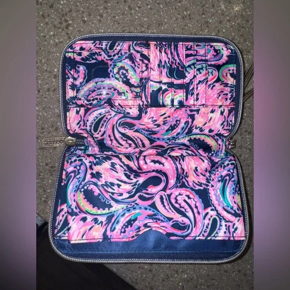 Lilly Pulitzer Pink and Blue Paisley Phone Wristlet - Picture 3 of 4